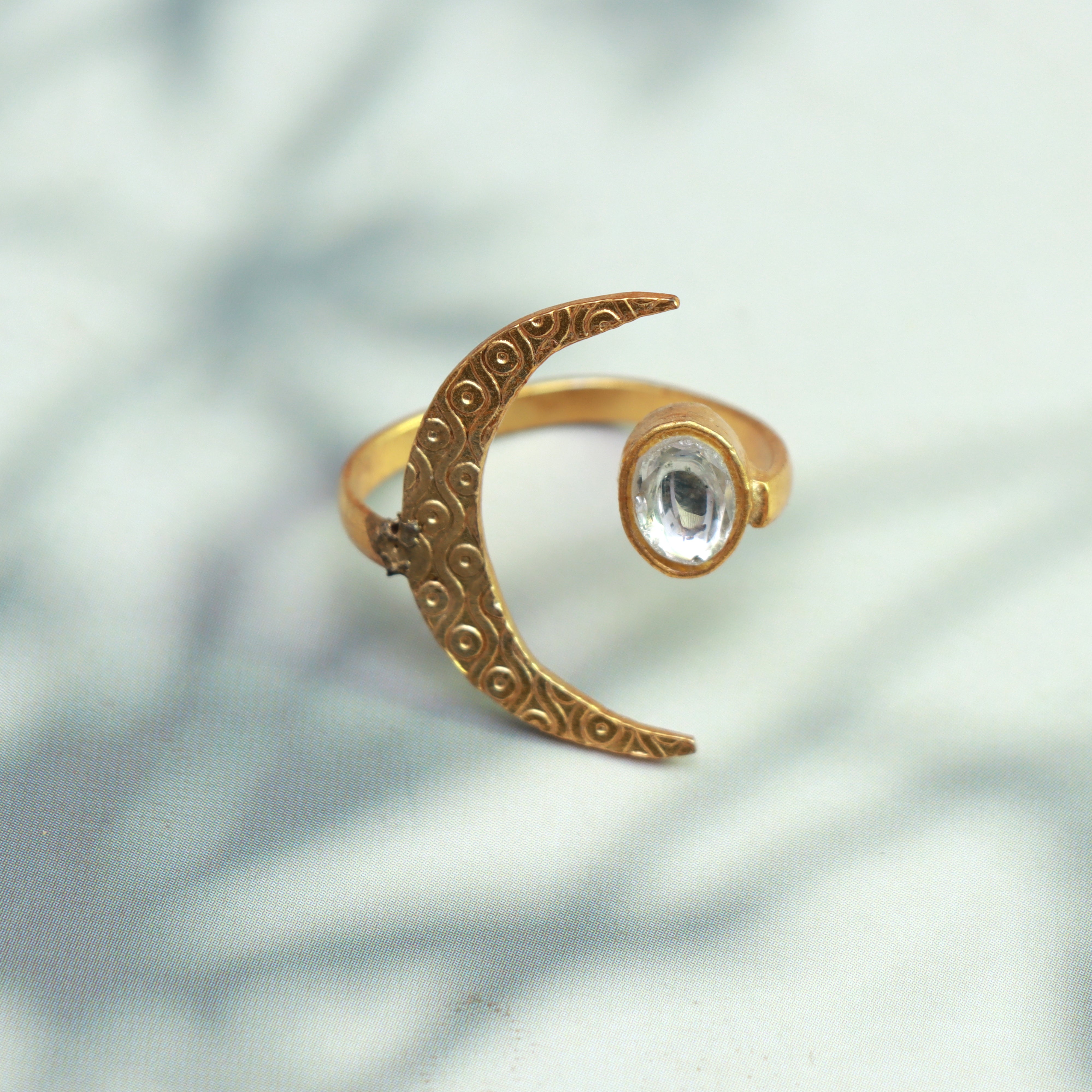 Lunar Glow Crescent Ring - Dropdeadgorgeous