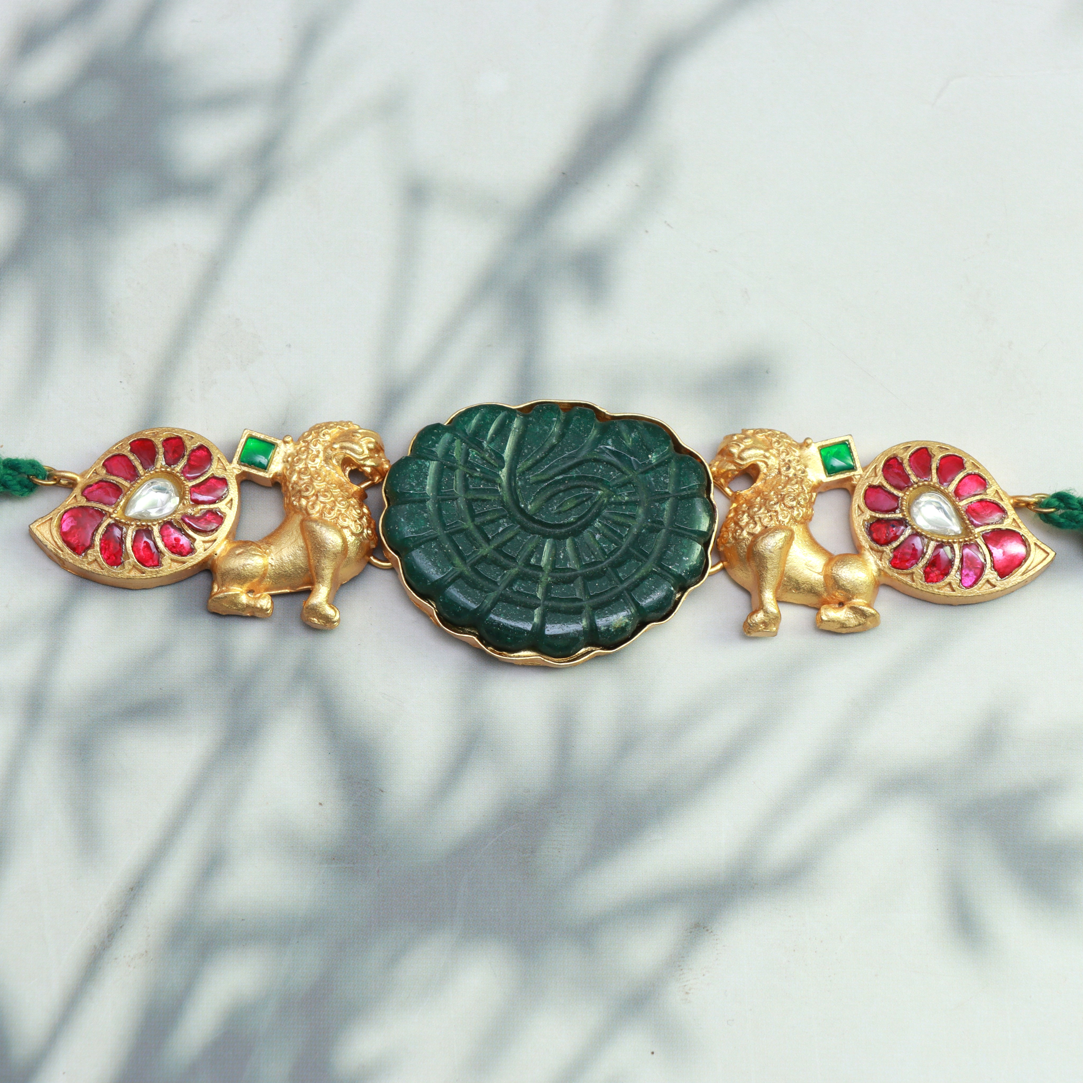 Regal Lion Emerald Choker Set - Dropdeadgorgeous