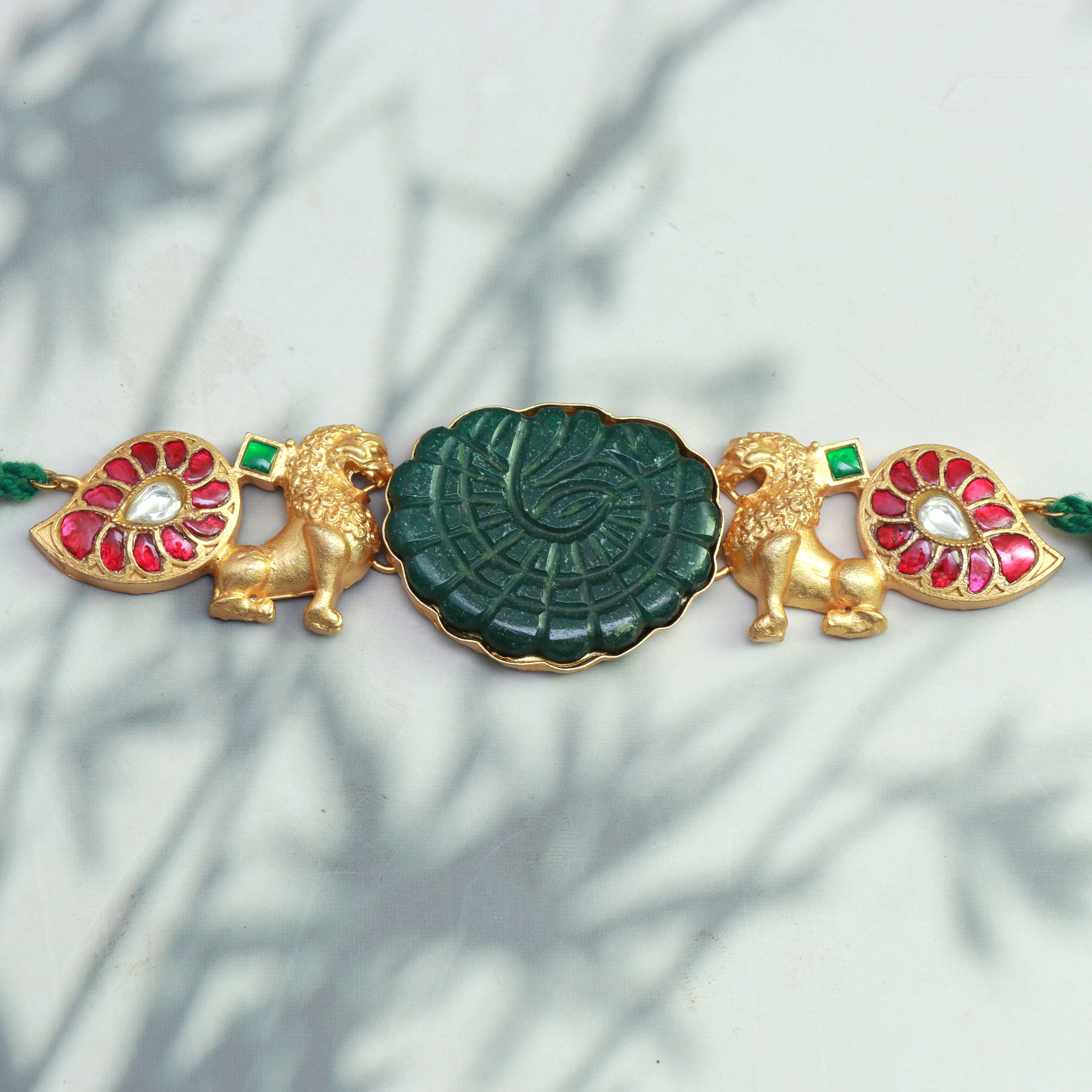 Regal Lion Emerald Choker Set - Dropdeadgorgeous
