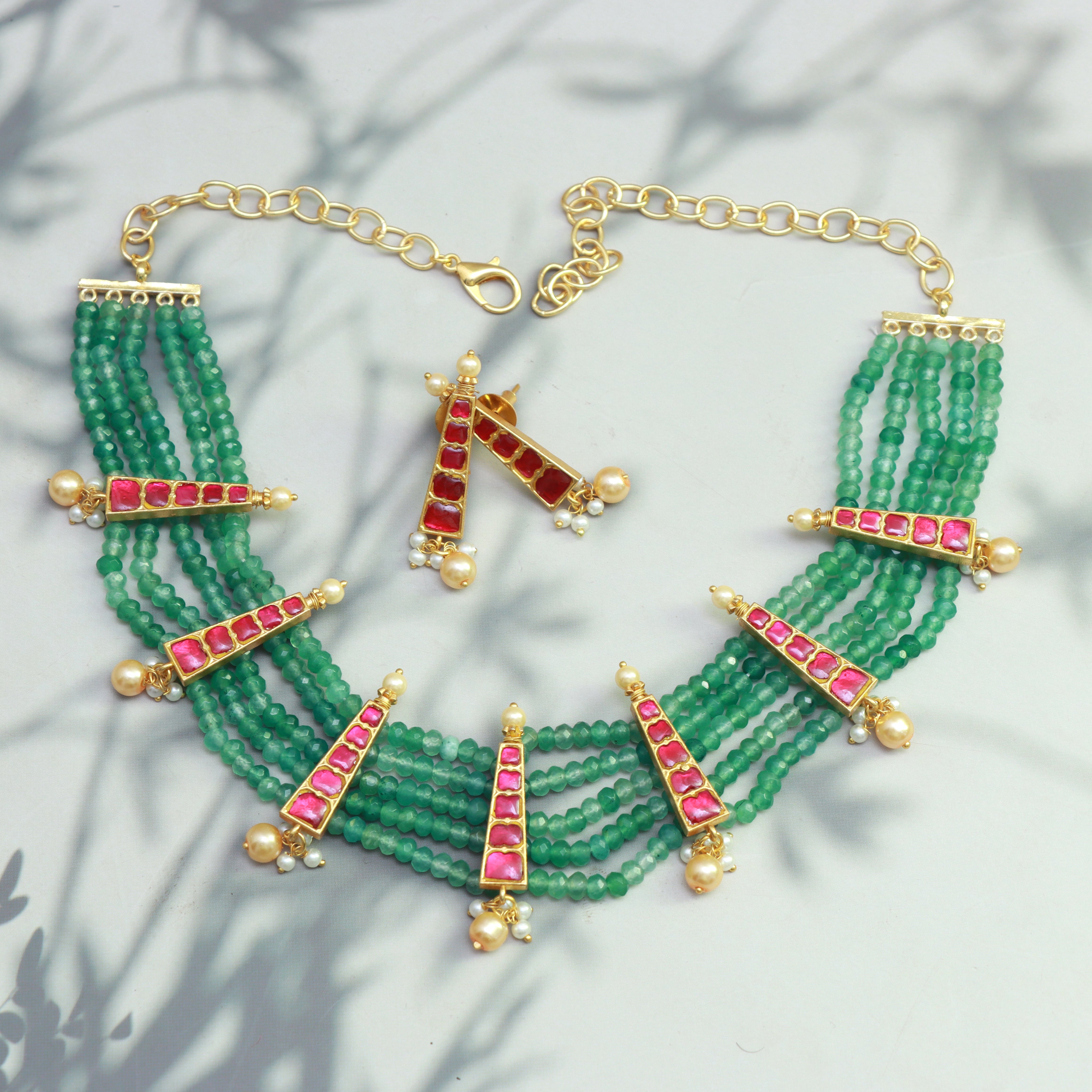 Kundan Patti Emerald Beads Haar with Danglers - Dropdeadgorgeous