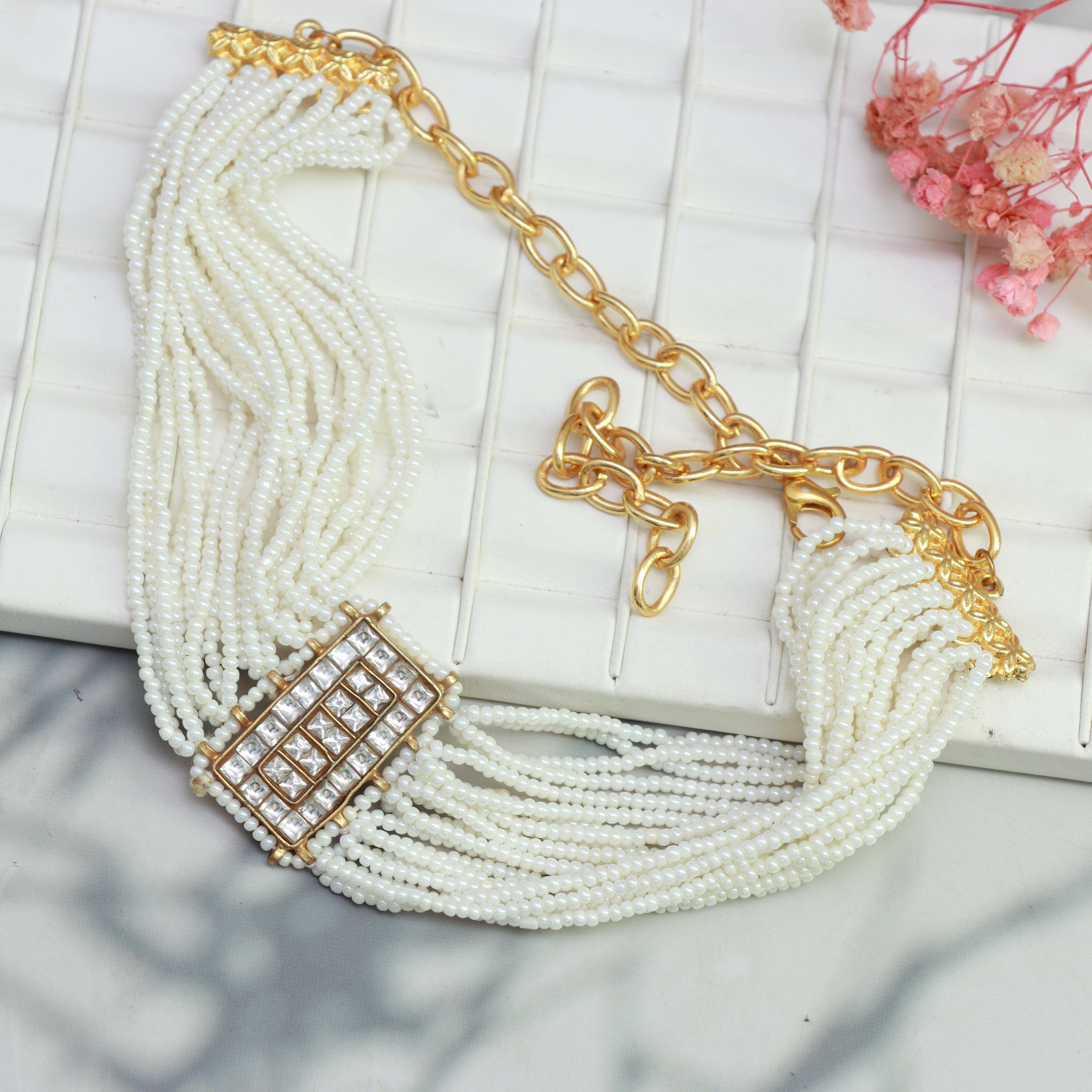 Pearl Majesty Kundan Choker - Dropdeadgorgeous