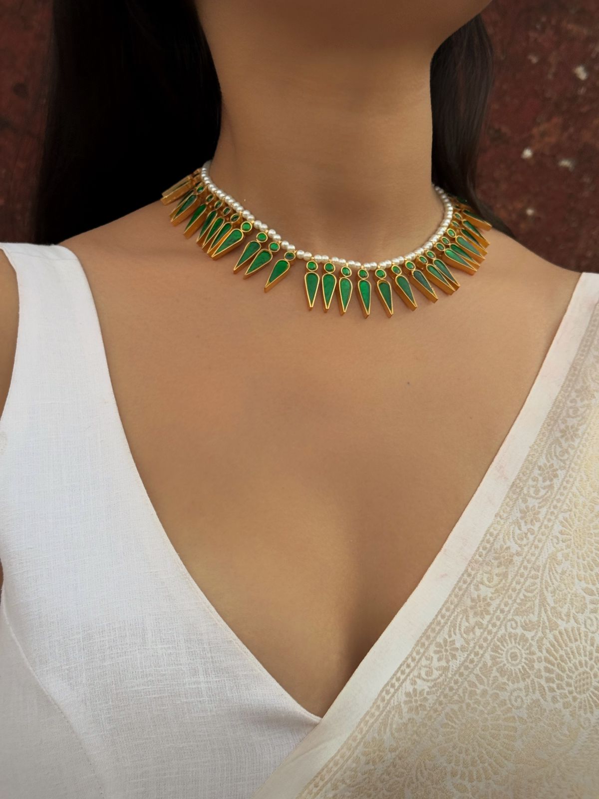 Hari Noor: Graceful Kundan Choker with Green Enamel Work