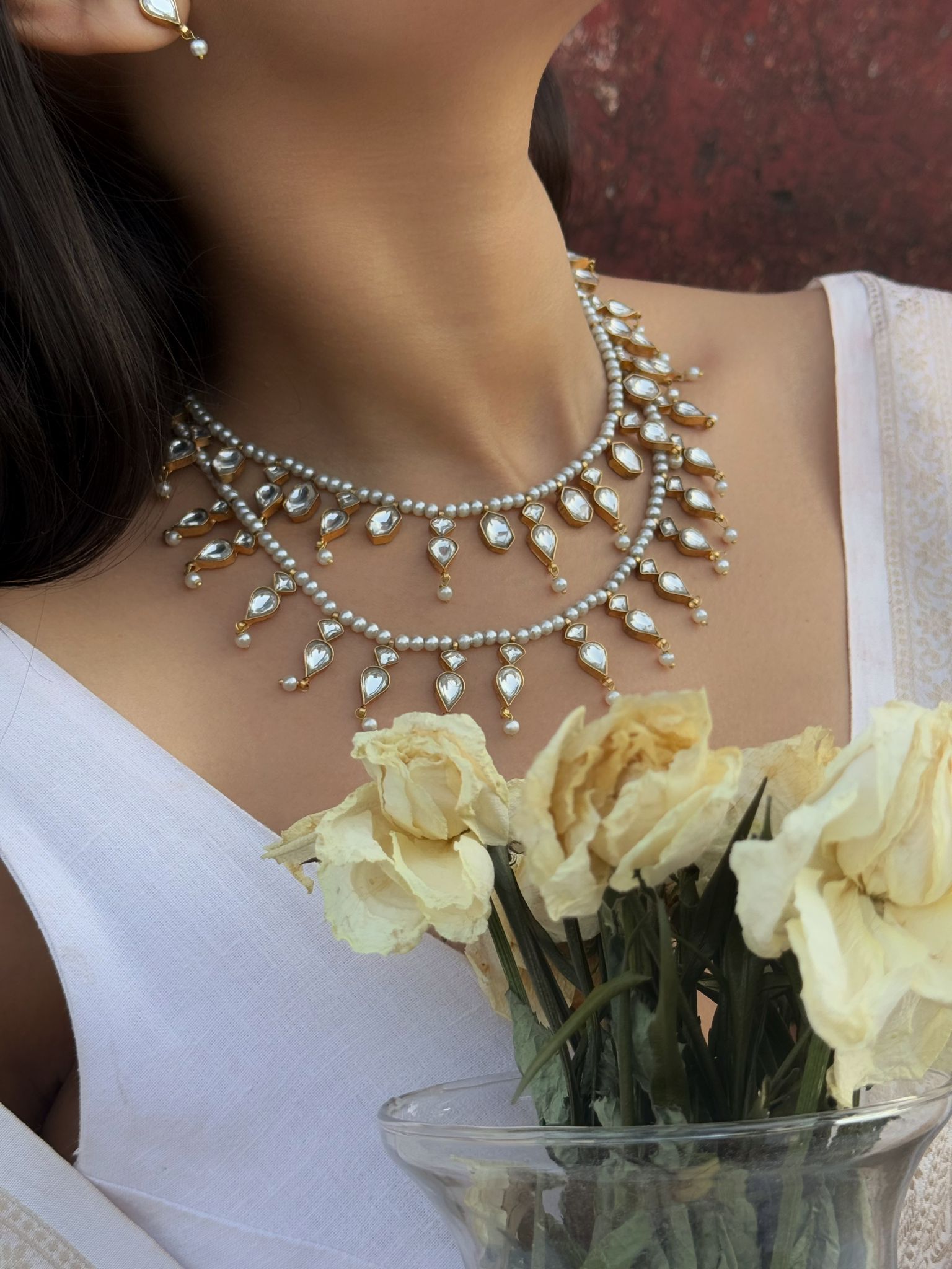 Sunehri Dastaan Haar with Drops: Stunning Double-Layer Kundan Necklace