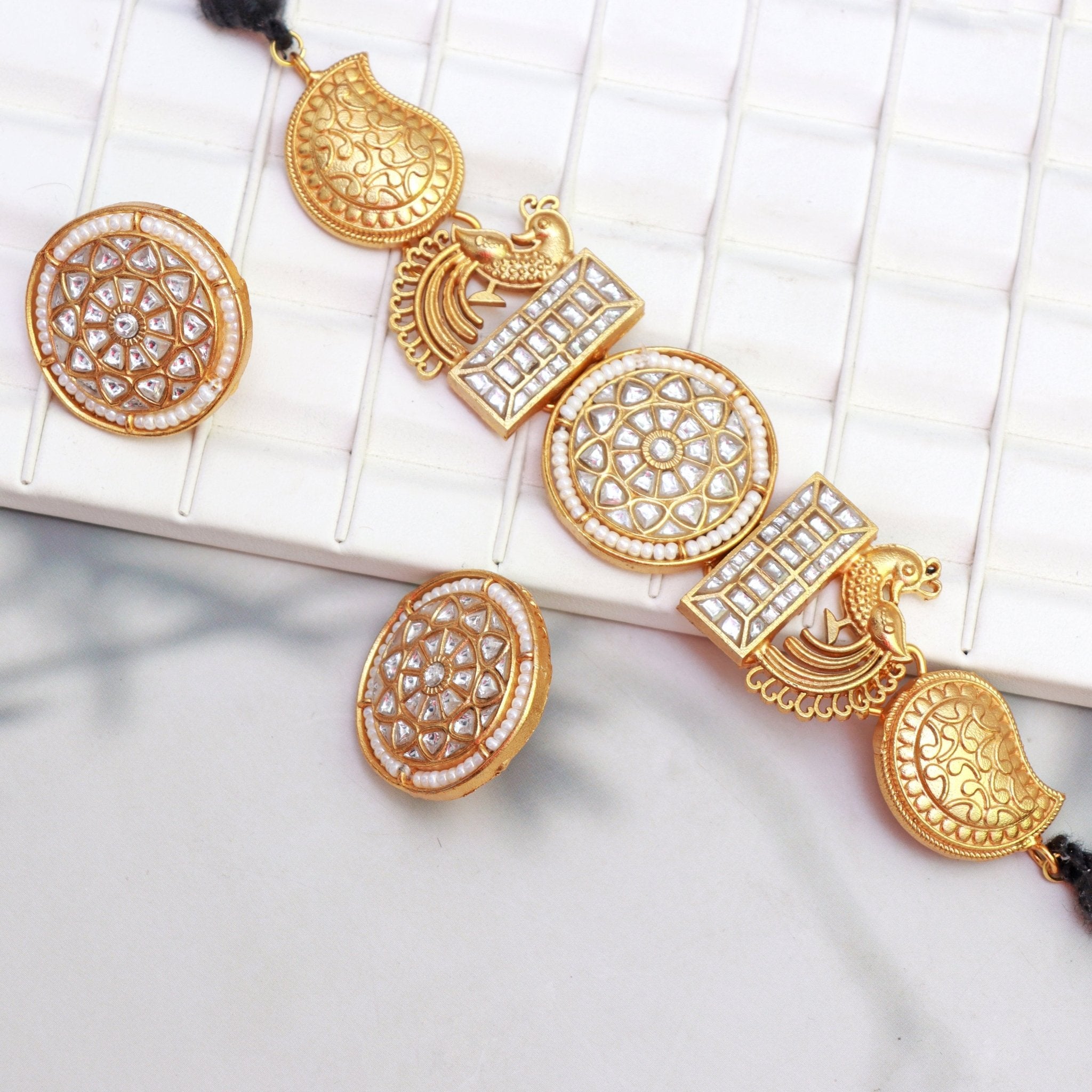 Rajwada Grace Choker Set - Dropdeadgorgeous