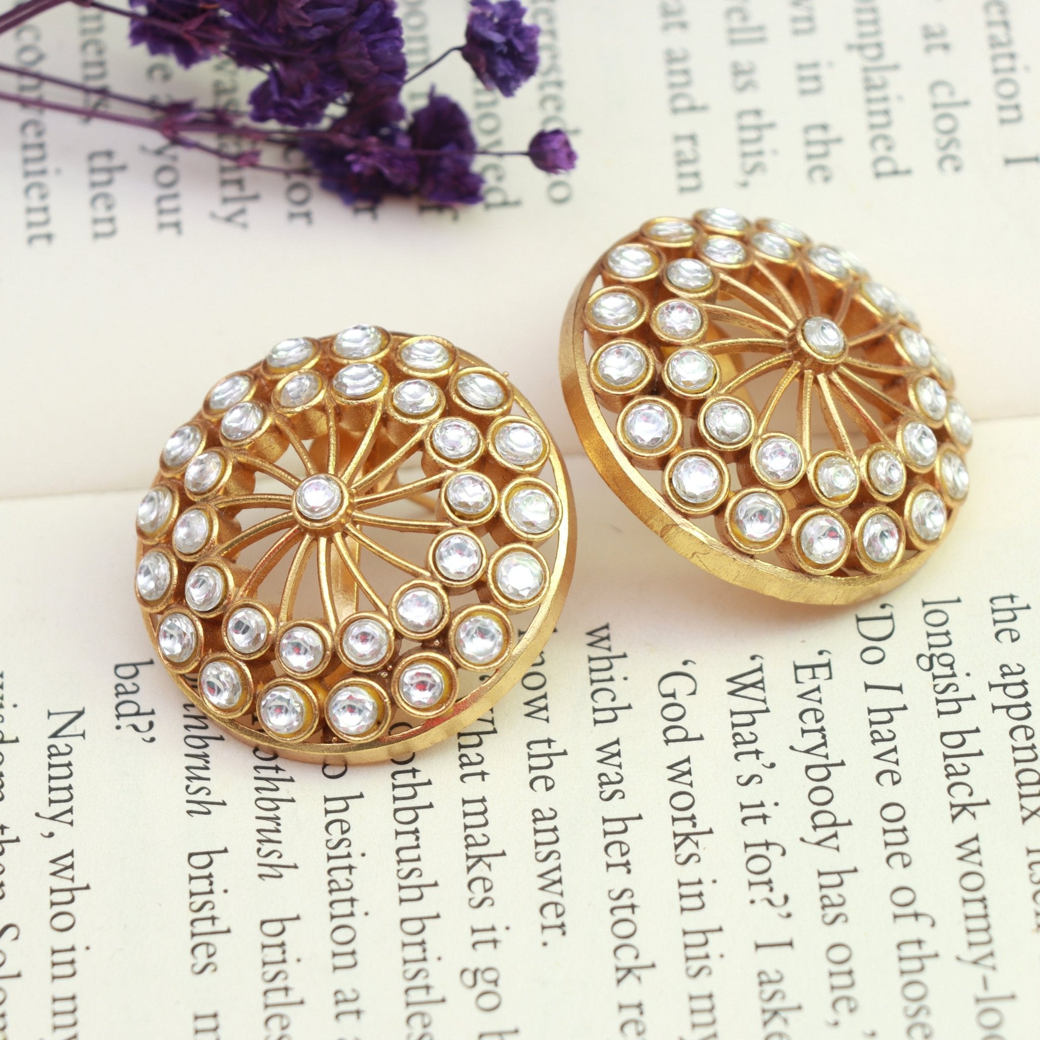 Royal Radiance Kundan Studs - Dropdeadgorgeous