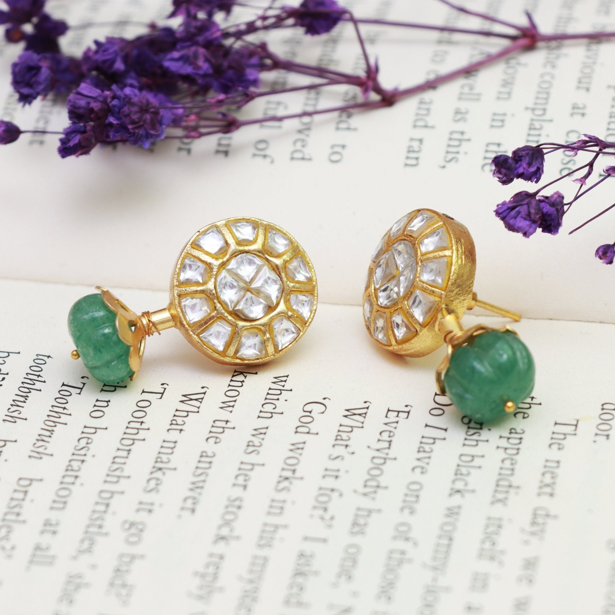 Royal Kundan Emerald Studs - Dropdeadgorgeous