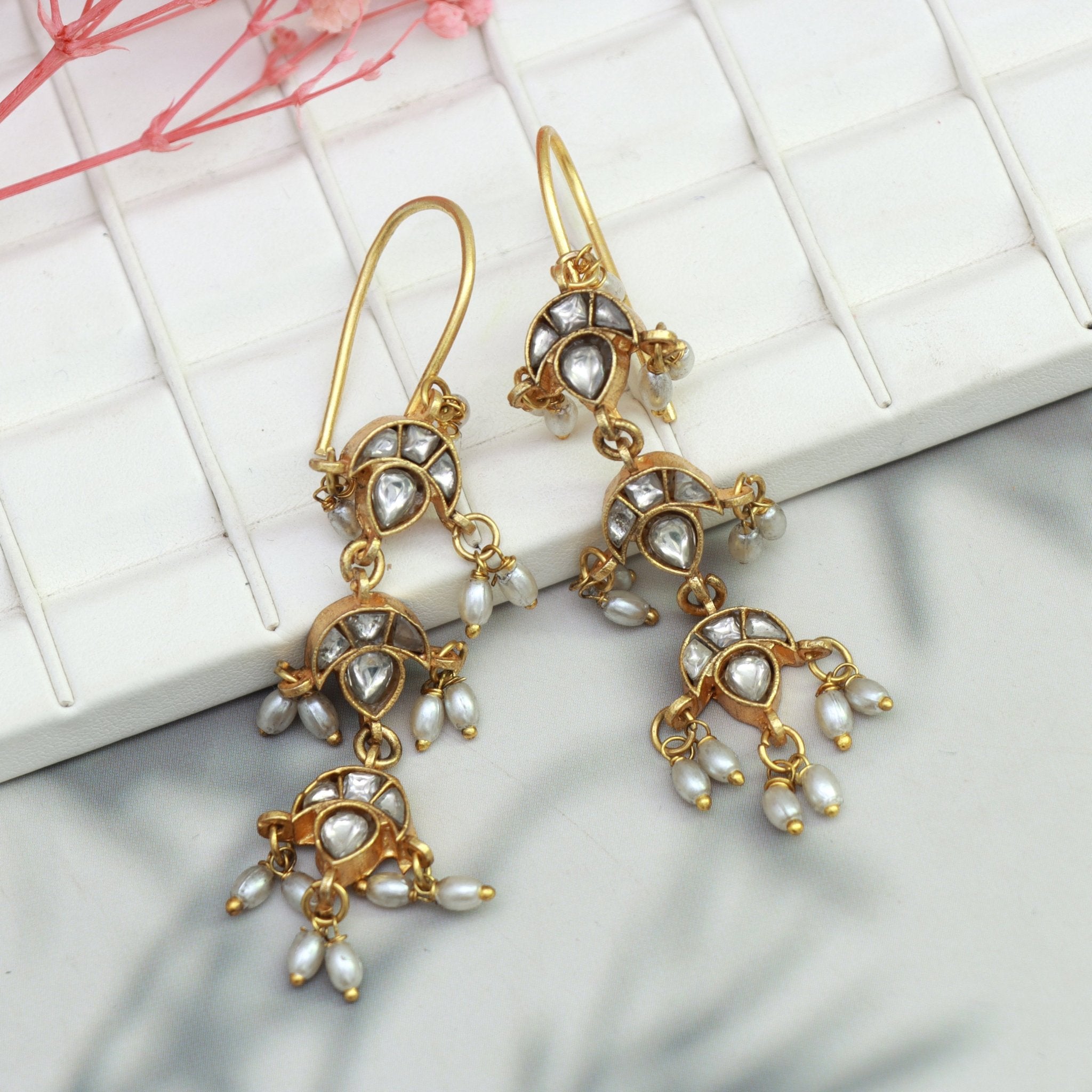 Kundan Pearl Cascade Earrings - Dropdeadgorgeous