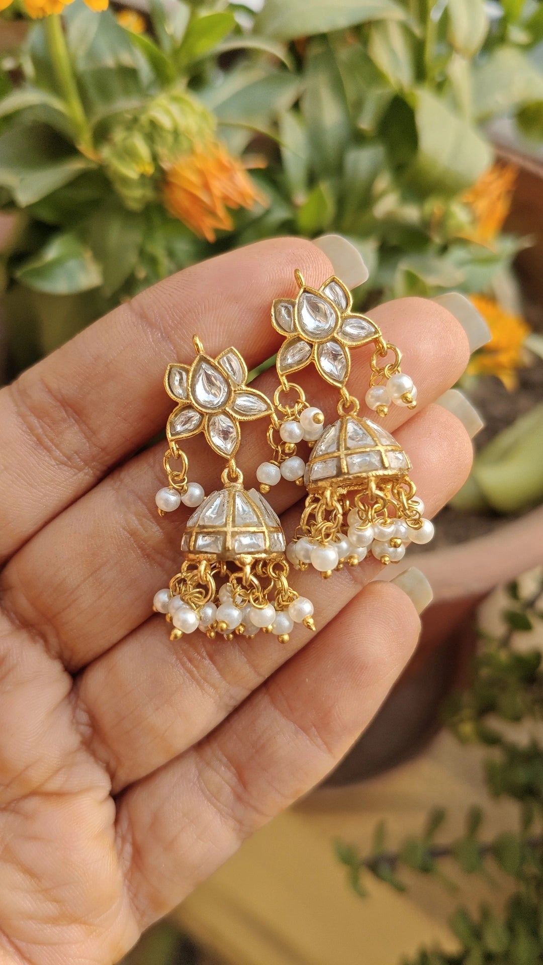 Bhaut Choti Jhumkiya ❣️ - Dropdeadgorgeous